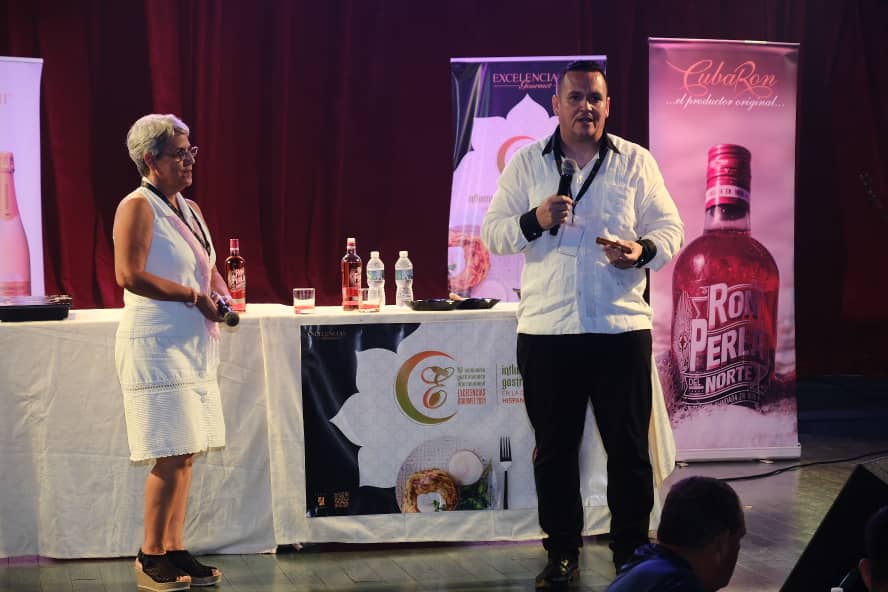 Una armonía pionera en el Seminario Gastronómico Internacional Excelencias Gourmet