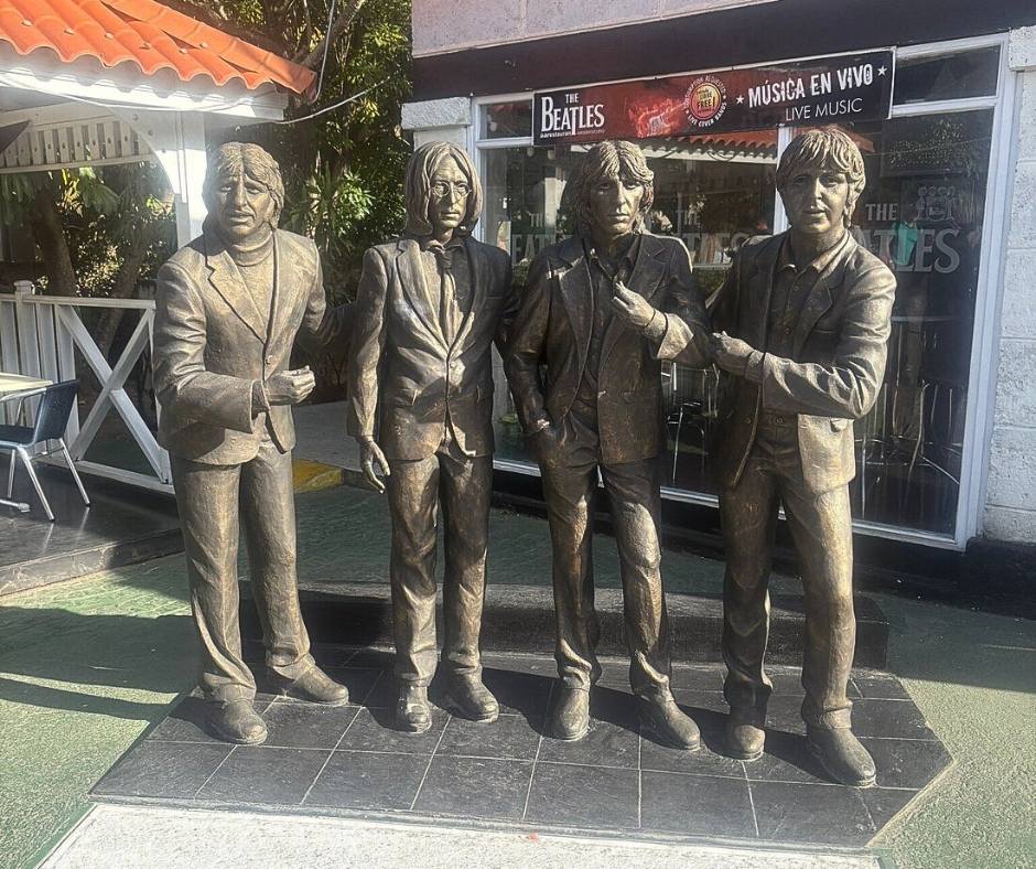 Los Beatles