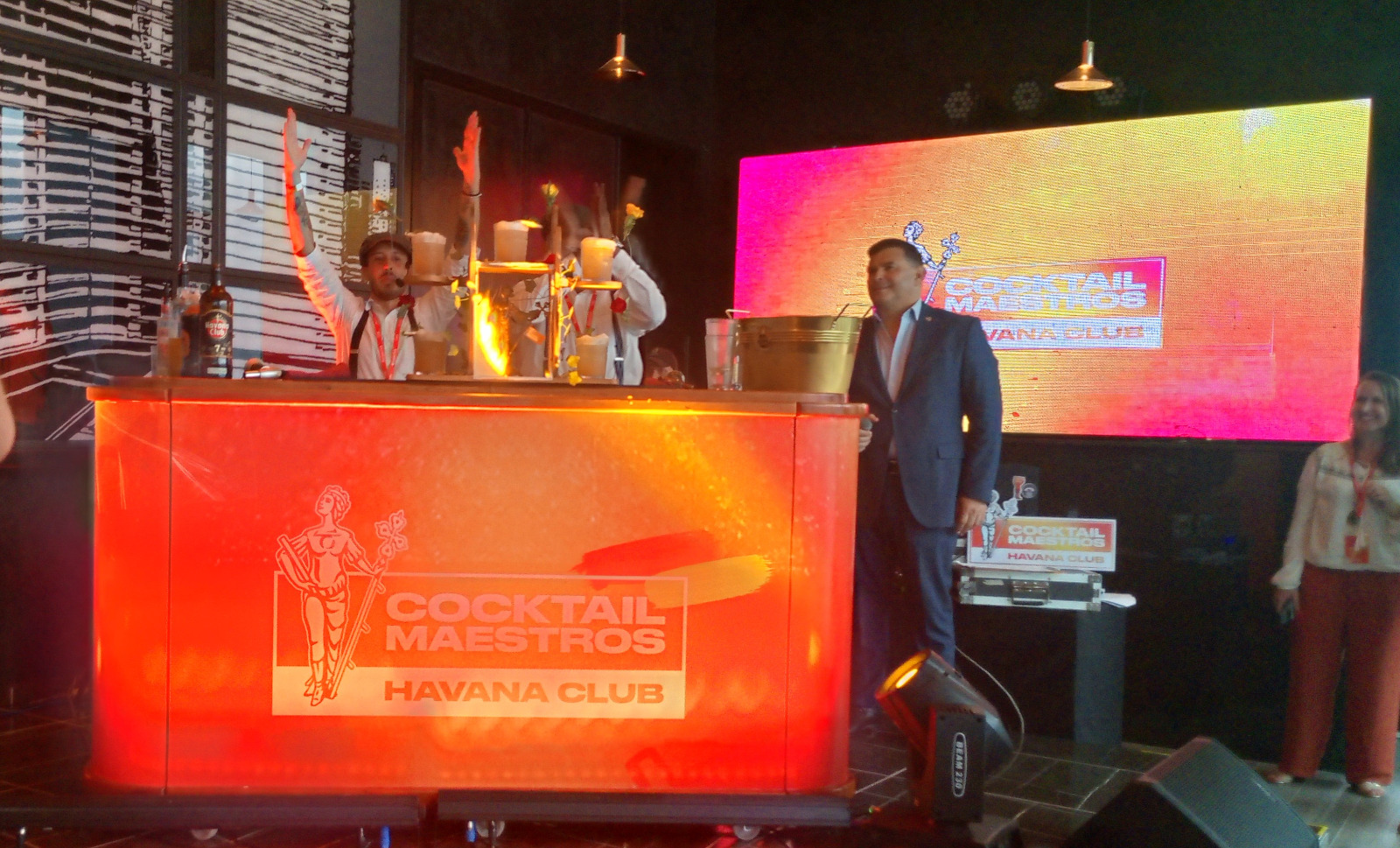 Alejandro Fleites Socarrás y Mario Luis Acosta Batista, ganadores de la final Cuba del Havana Club Cocktail Maestros.