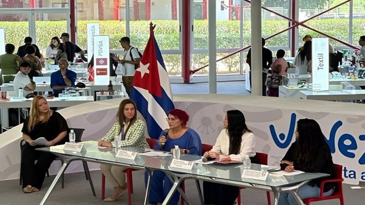 Venezuela por fortalecer vínculos turísticos con Cuba