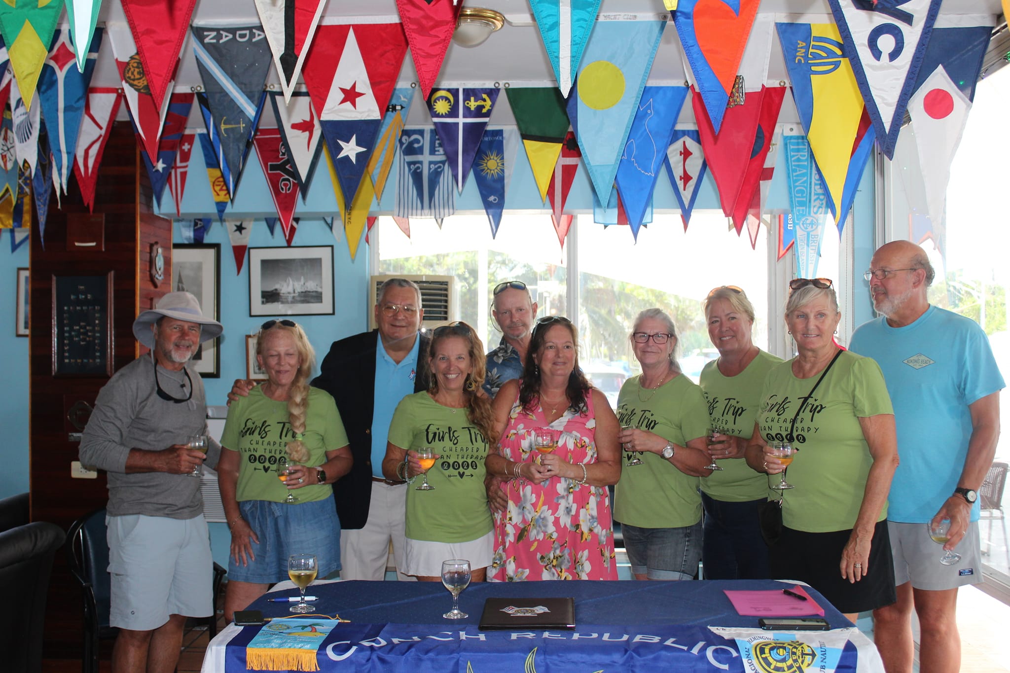Club Náutico Internacional Hemingway de Cuba firma acuerdo con Sunset Key West Rotary Club
