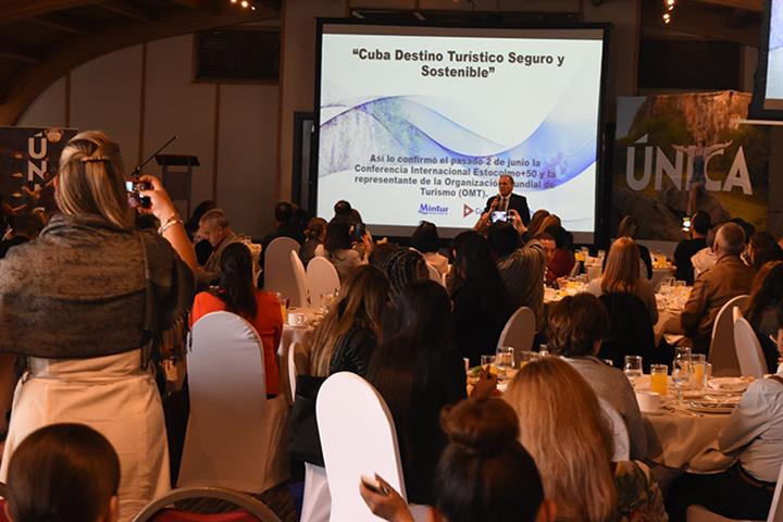 Exitosa presentación de Cuba Única en ciudades de Colombia