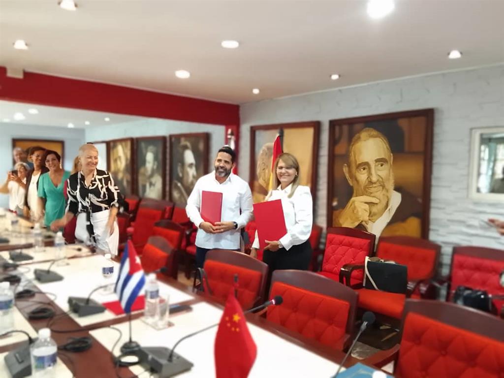Cuba y China lanzan ambiciosa alianza industrial