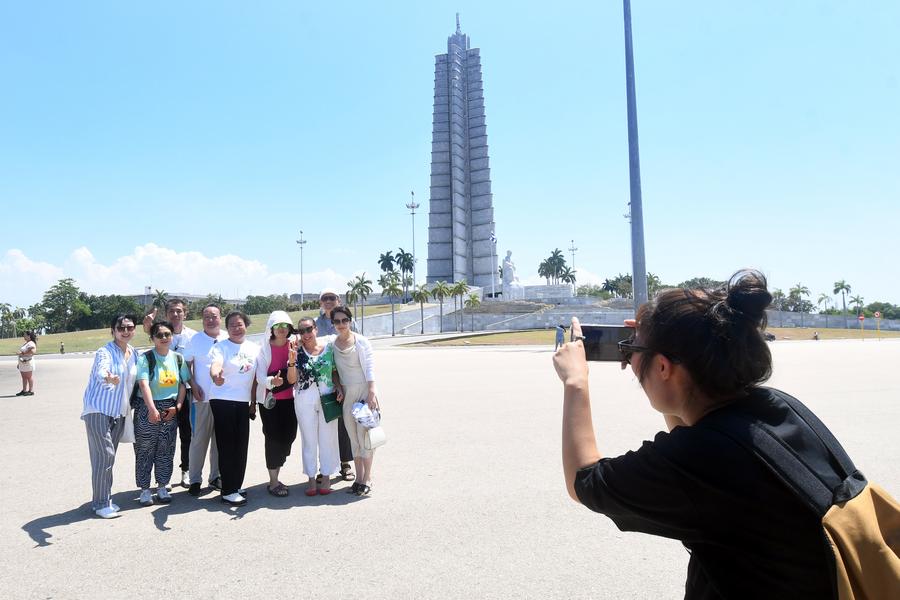 Cuba se abre al turismo chino para revitalizar la industria del ocio