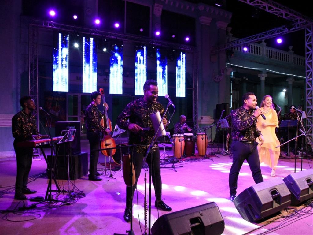 El Festival Piña Colada cierra con sabor a historia, música y tradiciones cubanas cierra con sabor a historia, música y tradiciones cubanas