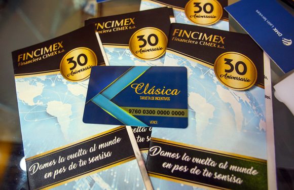 Fincimex anuncia novedades en tarjetas Clásica y AIS