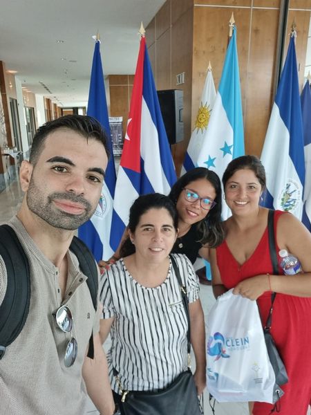 Representantes de la empresa cubana Cuba Ron S.A. están presentes en el XXXII Congreso Latinoamericano de Estudiantes e Ingenieros Industriales (CLEIN 2024)