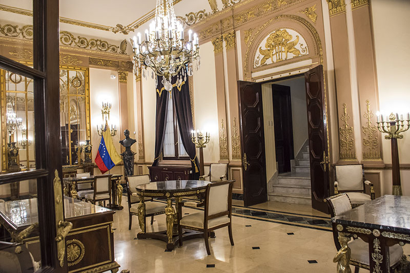 Detalles de salas y elementos restaurados en el Capitolio de La Habana (27)