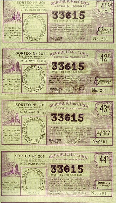 Hojas de billetes de la loteria en Cuba