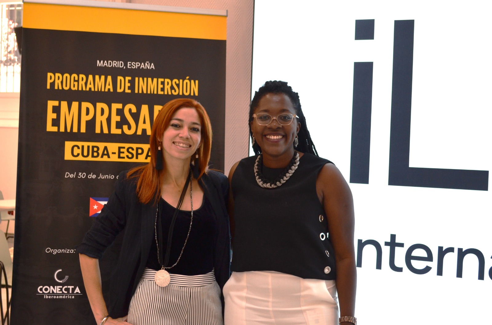 Gina de la Fé Toledo Directora Ejecutiva de la Guía Cubana de Negocios  y Yohania de Armas Directora de Conecta Iberoamérica principales impulsoras de la iniciativa.