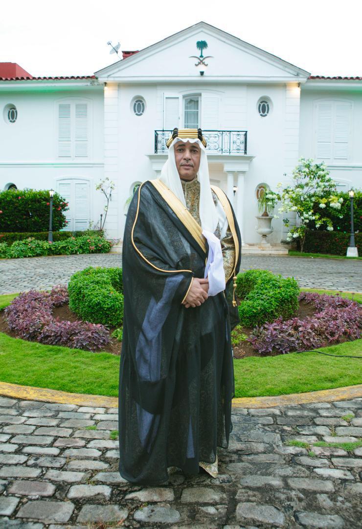 Su Excelencia, el Dr. Waleed Abdulrahman Alhamoudi, Embajador Extraordinario y Plenipotenciario del Reino de Arabia Saudita en Cuba