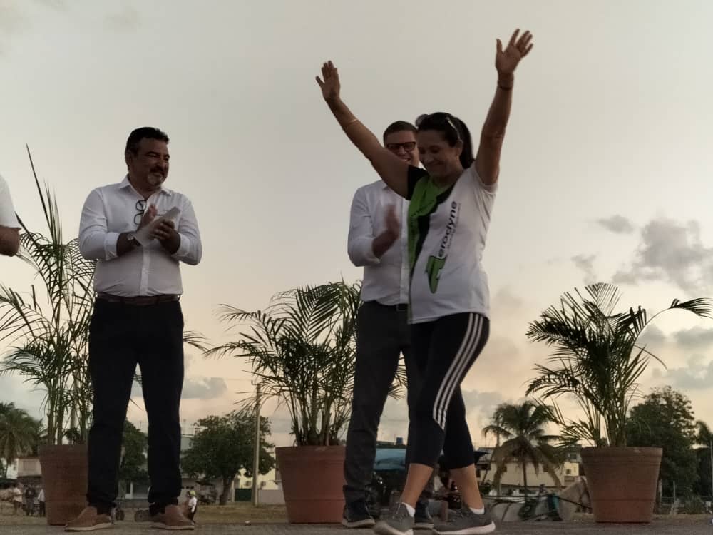 Marisol Maldonado, paracaidista premiada categoría femenina