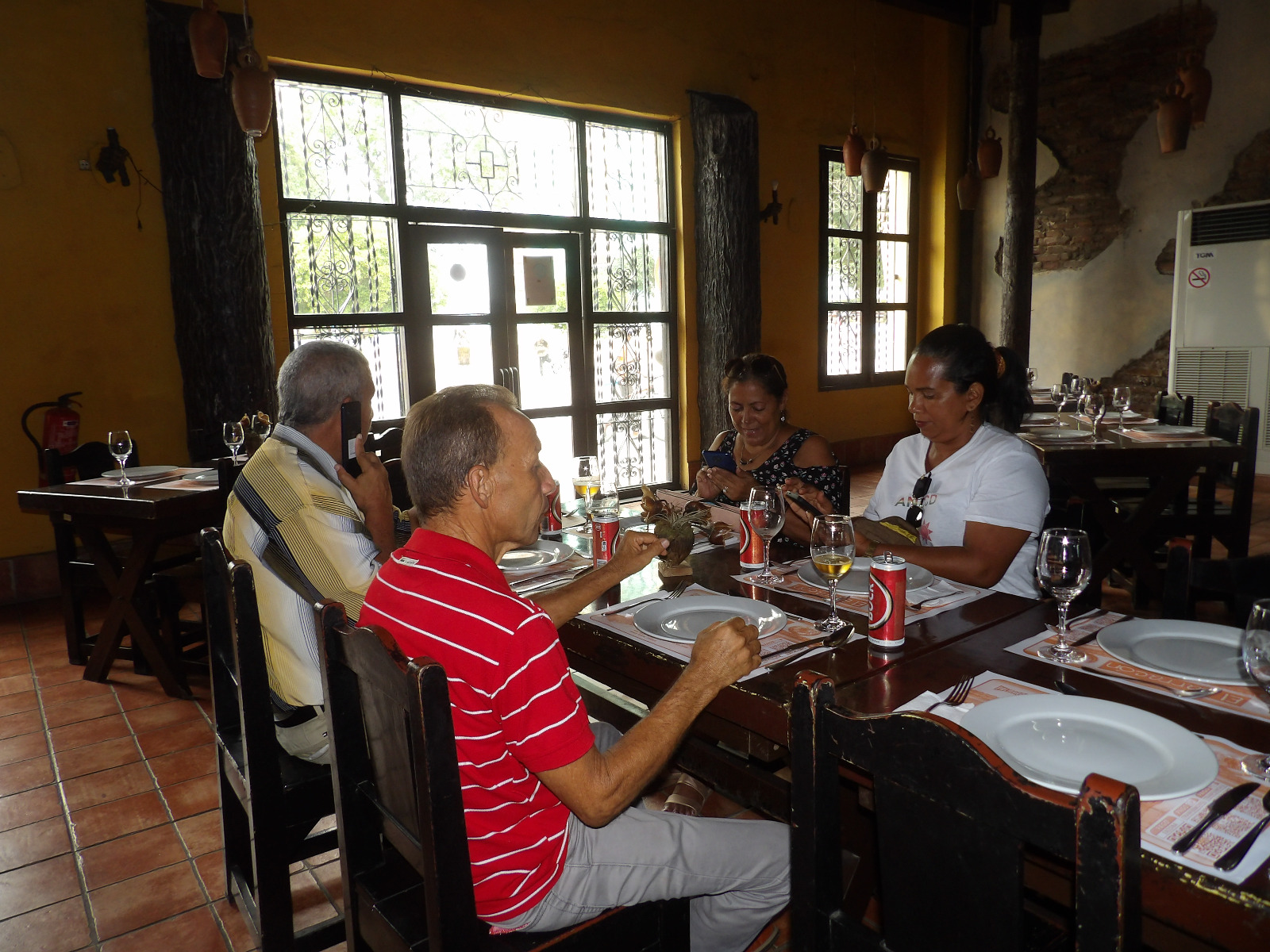 El Barracón: una fusión de culturas y sabores en Santiago de Cuba