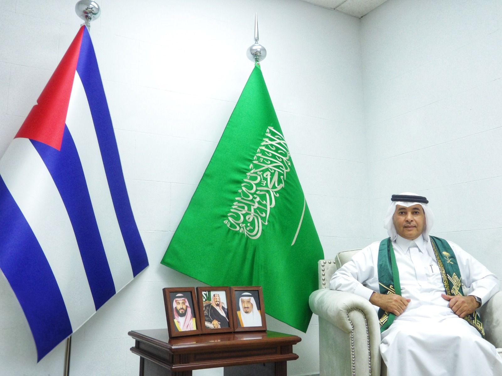 Su Excelencia Dr. Waleed Abdulrahman Alhamoudi, Embajador del Reino de Arabia Saudita en la República de Cuba