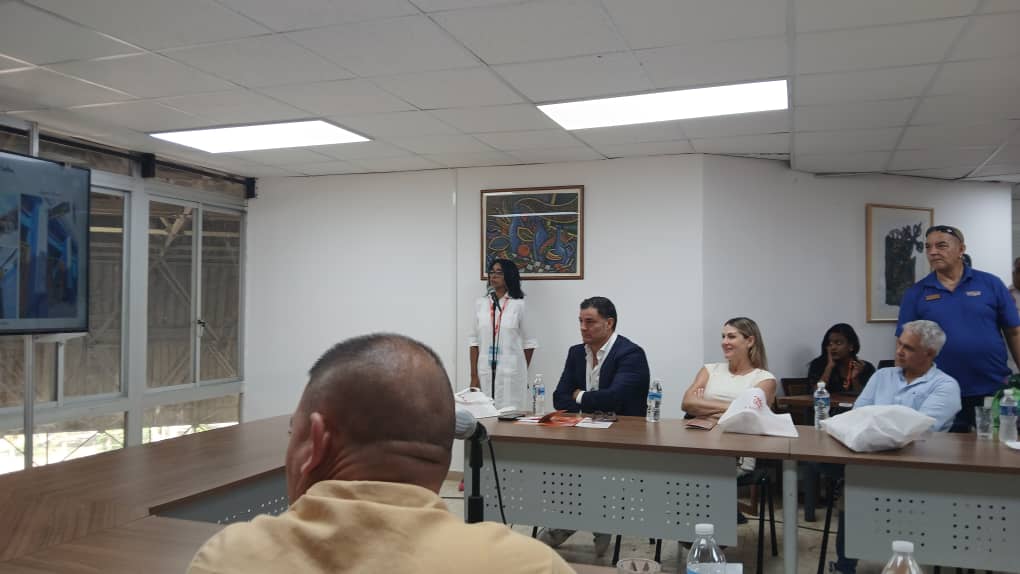 Promueven franquicias turísticas cubanas en FIHAV 2025