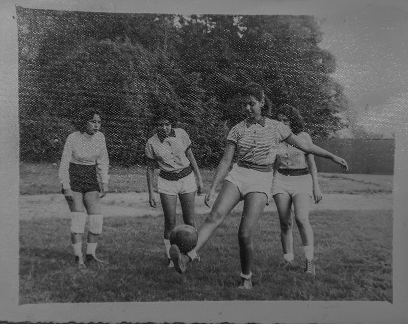 Mujeres futbolistas en la década del cuarenta del pasado siglo XX (5)
