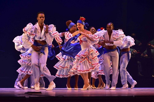 Rumbera, por el Conjunto Folklórico 