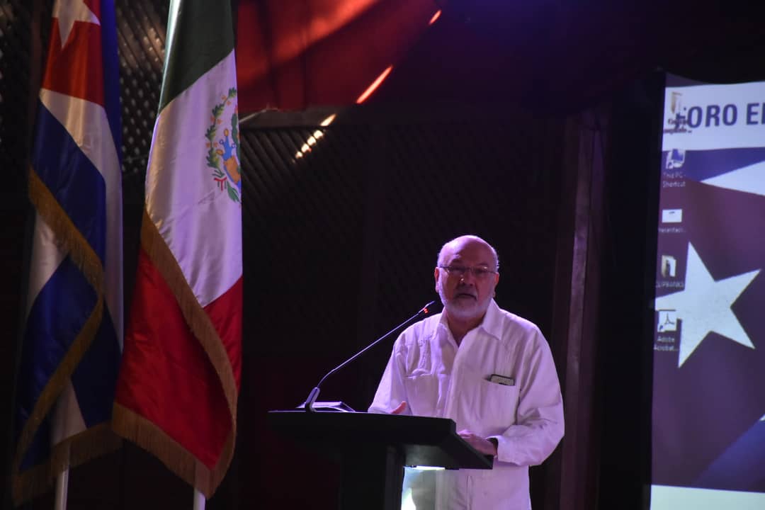 Héctor Guerrero Herrera, Secretario de Industria y Comercio de la Secretaría de Economía de los Estados Unidos Mexicanos.