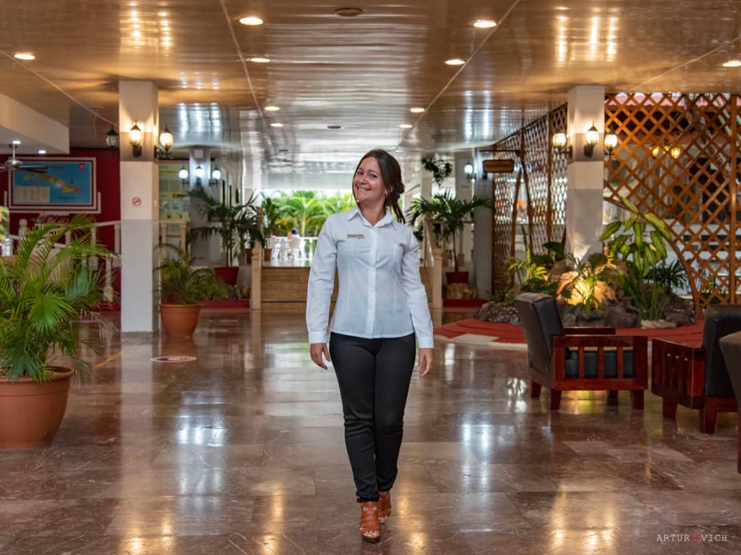 Dianelys Almaguer Claro, subdirectora general del hotel Club Amigo Atlántico