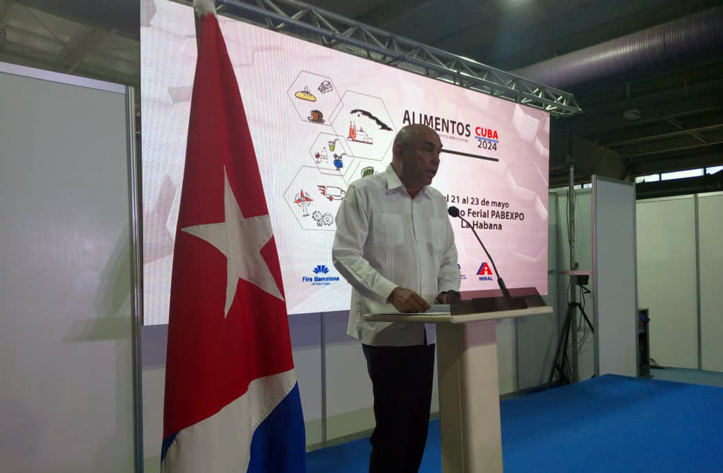 Alberto López Díaz, ministro de la Industria Alimentaria de la República de Cuba