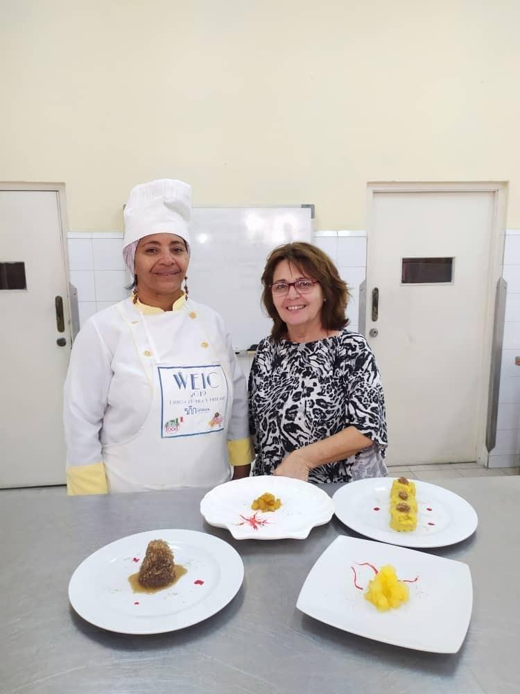 En la foto: Odalys Hernández, presidenta de la Cátedra Cubana de Gastronomía y Turismo y Rebeca Rodríguez Silveira