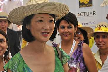 Fleur Pellerim seducida por cultura cubana en FITCuba 2014