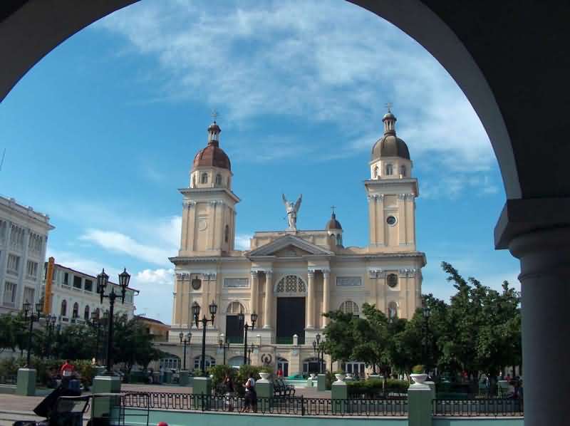 Fidel vuelve a Santiago de Cuba