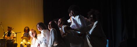 Liliet Orozco: la raíz de una compañía y el nacimiento público de Orozco Contemporáneo