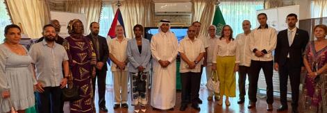 Muestra de la asistencia humanitaria saudí llega a La Habana