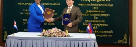 Camboya y Cuba firman memorando de turismo en Siem Reap
