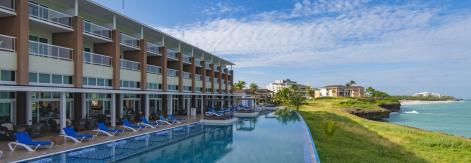 Hotel Playa Vista Azul refuerza su posición en Varadero