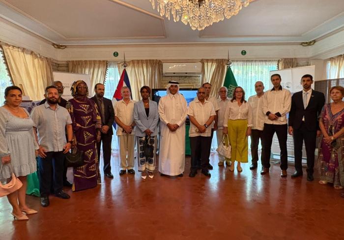 Muestra de la asistencia humanitaria saudí llega a La Habana