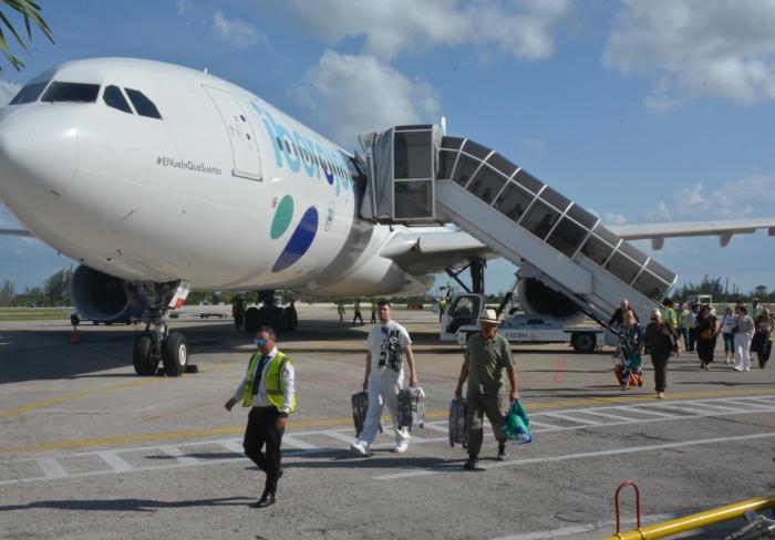 Santa Clara y Madrid unidas por nuevo vuelo semanal de Iberojet