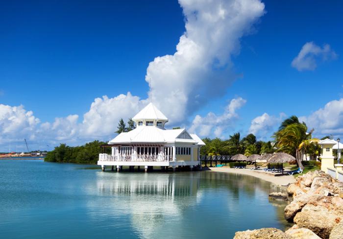Cuba garantiza continuidad hotelera y turística