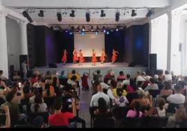 Españoles en Cuba homenajean programa cultural Rutas y Andares