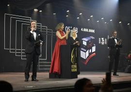 En su edición de 2025, la subasta alcanzó una recaudación récord de 18,72 millones de dólares por siete humidores de sus marcas globales. Foto: EFE.