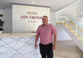 Harold Cabrera García, director general del hotel Los Cactus