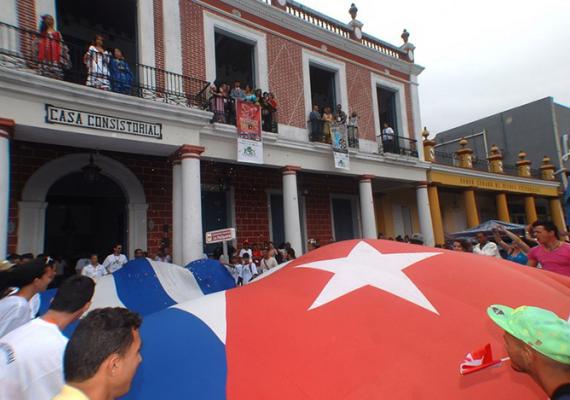 Holguín se viste de arte joven en las Romerías de Mayo