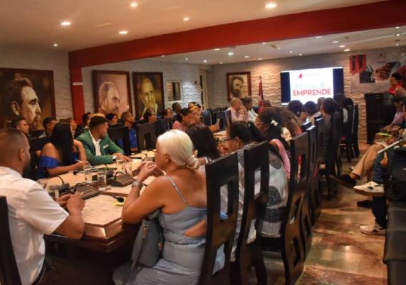 TecnoEmprende transforma el futuro empresarial cubano