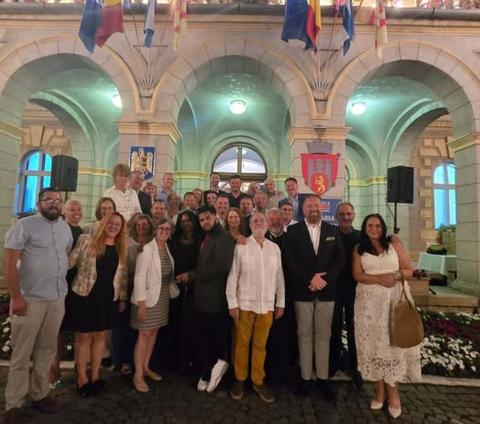 Cuba y Rumanía tejen lazos en una ciudad medieval