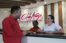 Hotel Club Amigo Ancón: Renovación y energía solar para un futuro sostenible en el sur de Cuba