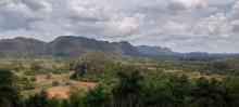 Viñales entre mogotes, cuevas, puros y cimarrones