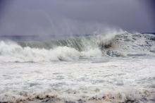 Matthew se siente ya con fuerza en el oriente de Cuba