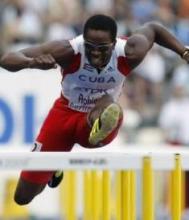 Entrevista exclusiva con Dayron Robles: Siempre he estado con el deporte cubano