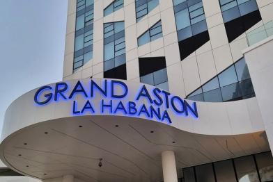 Archipelago International cesa operaciones hoteleras en Cuba