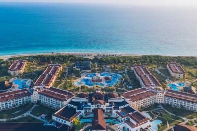 Iberostar Hotels & Resorts presenta innovaciones en FITCuba 2026 (+Video)