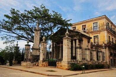 El Templete, símbolo fundacional y atractivo turístico de La Habana
